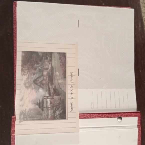 Red photo album - Picture 7 of 8